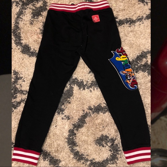 Black Pyramid Joggers - Picture 2 of 5